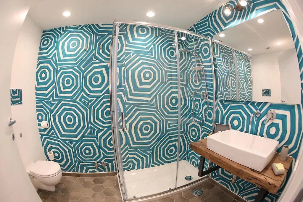 Bed and Breakfast The Dante House By House In Неаполь Италия