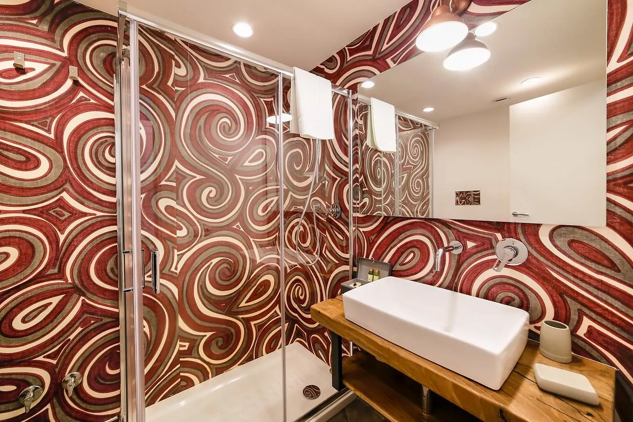 Bed and Breakfast The Dante House By House In Неаполь 2*,