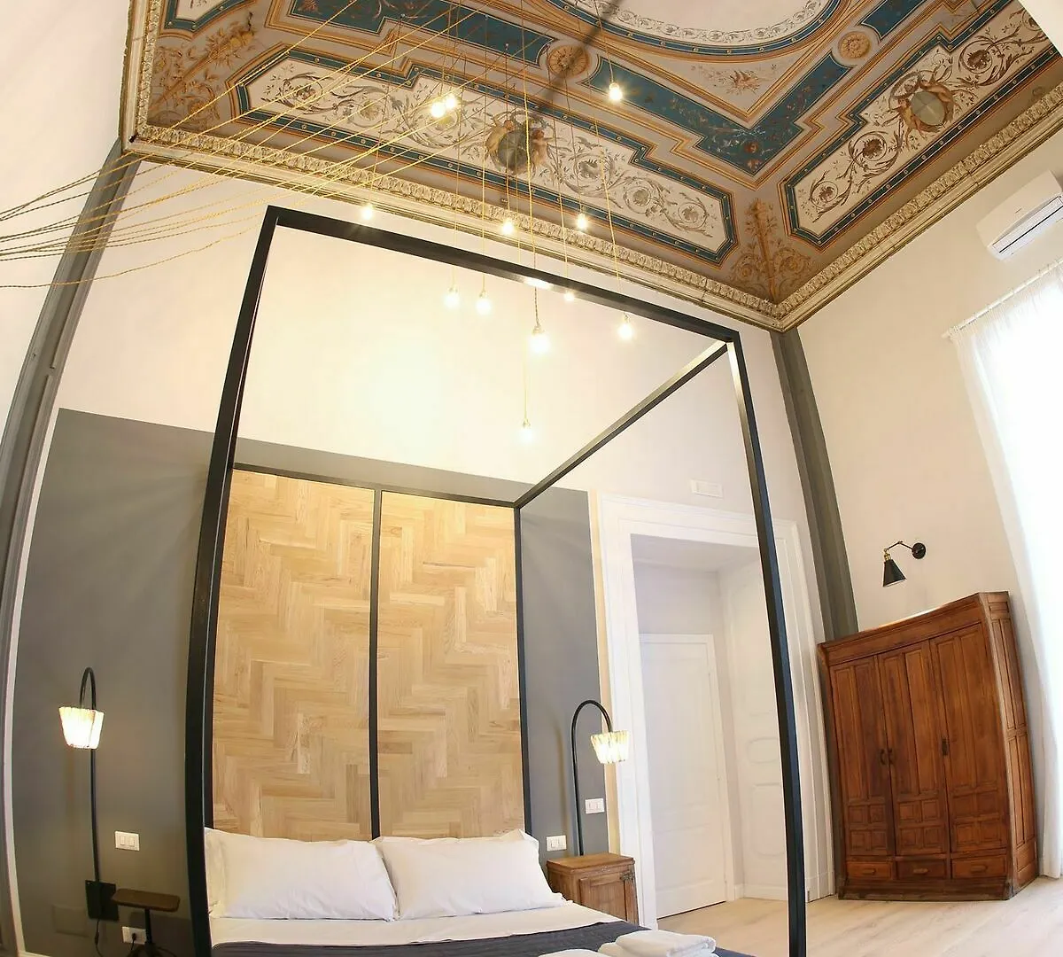 Bed and Breakfast The Dante House By House In Неаполь Отель типа 
