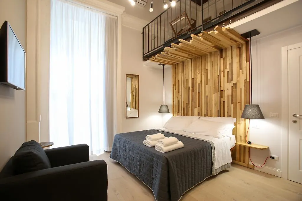 **  The Dante House By House In Naples Bed & Breakfast Italy