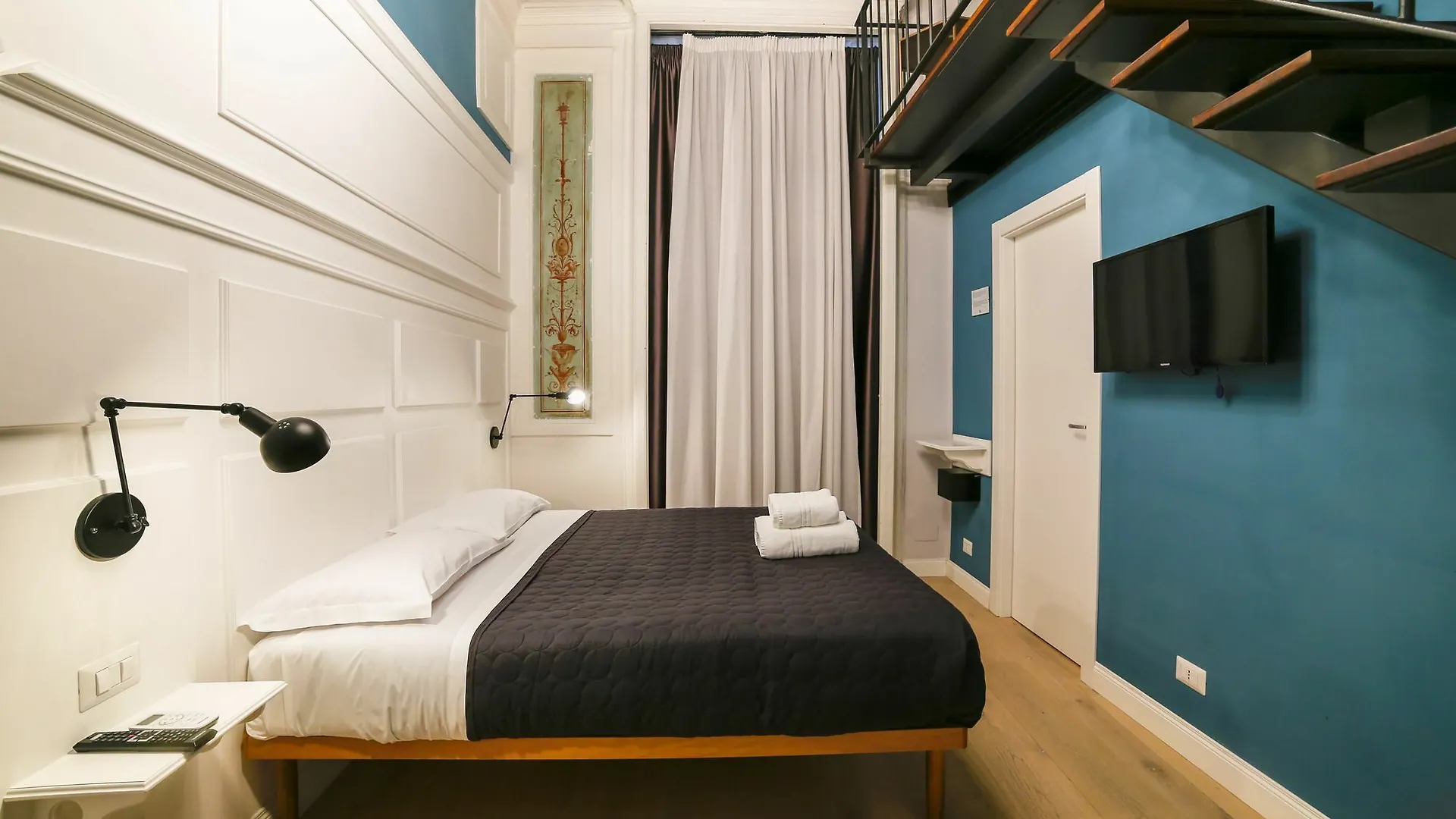 The Dante House By House In Naples Bed & Breakfast